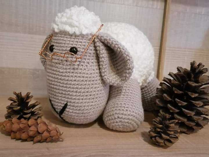 Ръчно плетена Овца