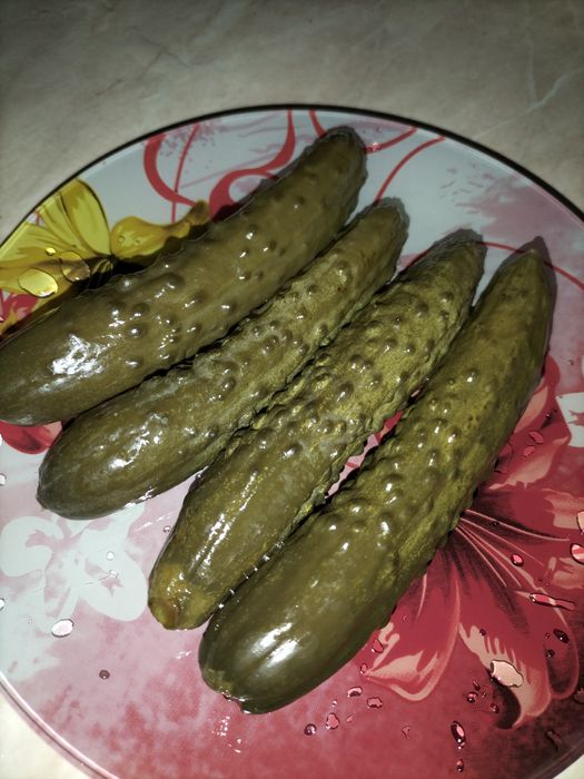 Огурцы соленые бочковые