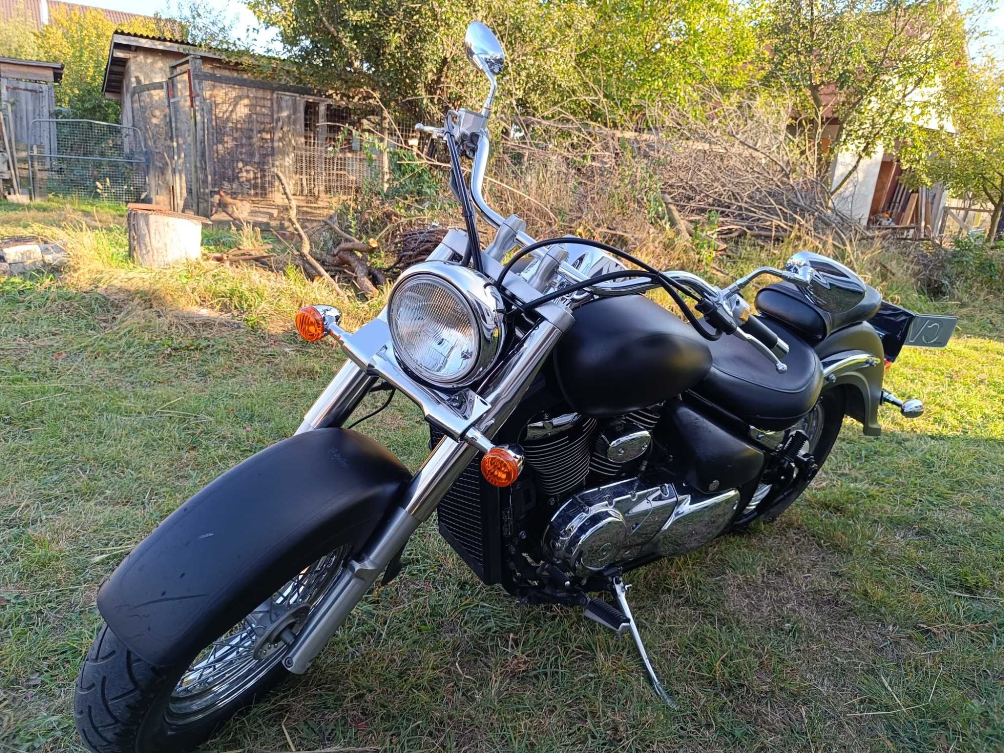 Suzuki Intruder VL 800