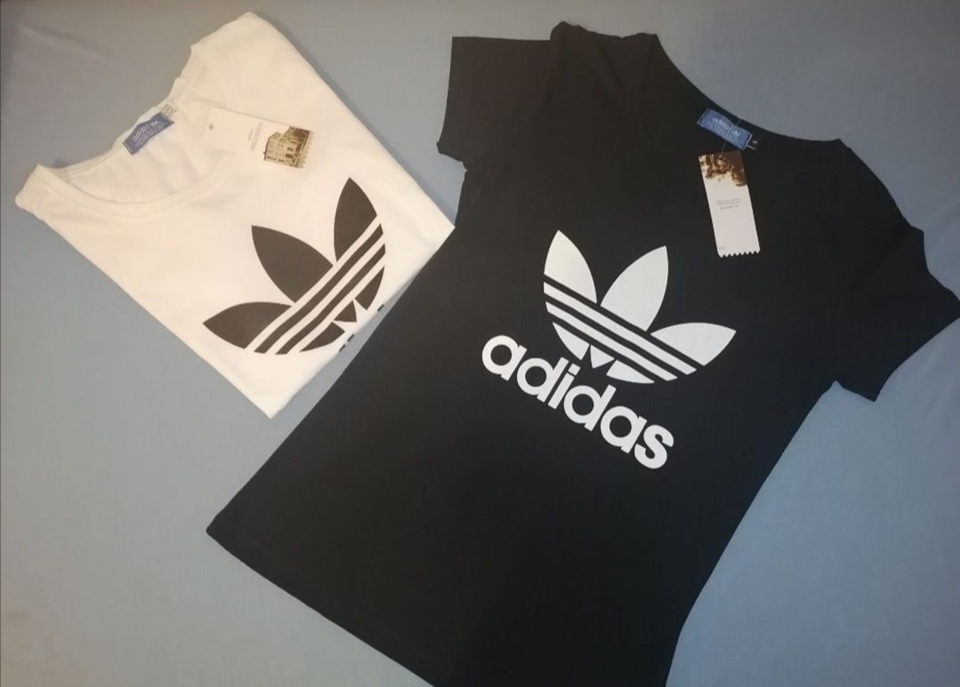 Нова дамска черна тениска Adidas размер М 
Последни 2 броя 

.
.

.

.