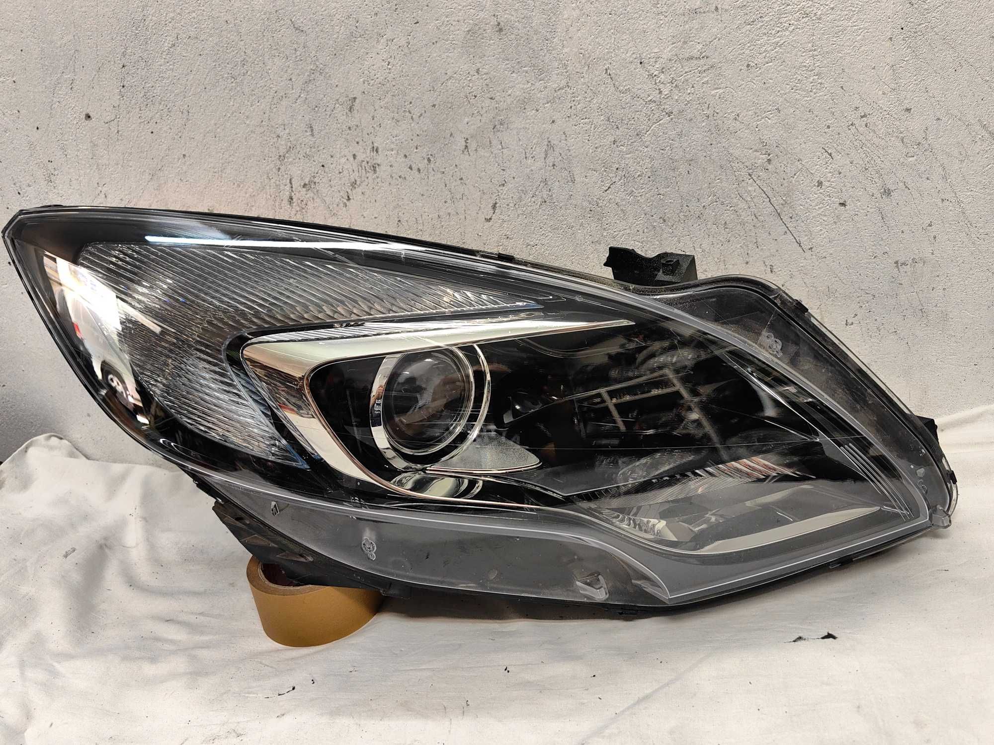Оригинален фар Опел Зафира  Opel Zafira