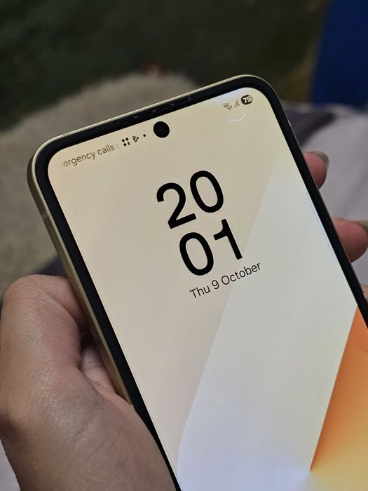 Samsung Z Flip 6