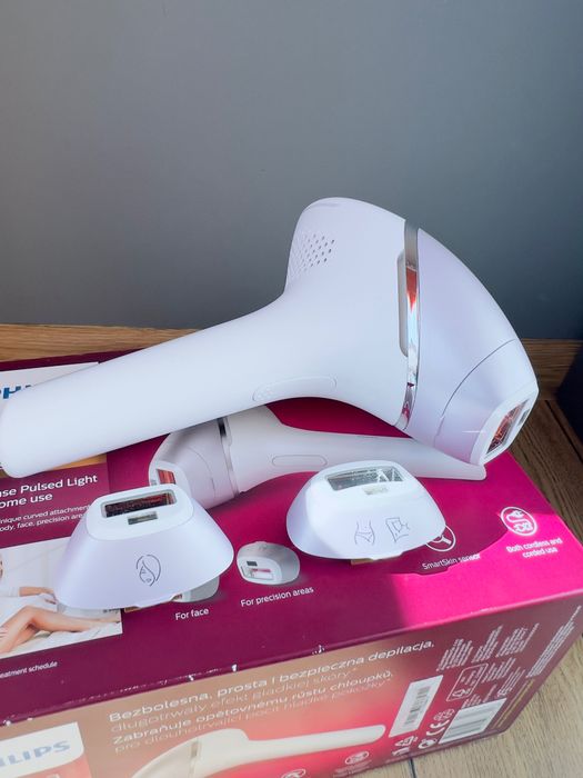 Фотоепилатор Philips Lumea Prestige
