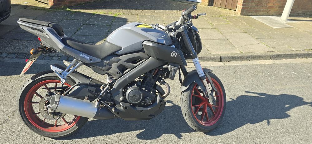 Yamaha mt125 2016