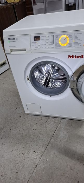 Перална MIELE-пчелна пита