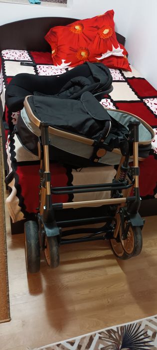 De vânzare căruț 3 în 1