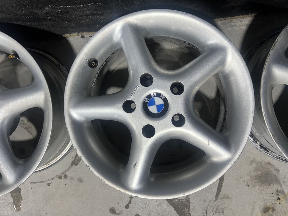 Jante Borbet 15” BMW E36 E34 E39