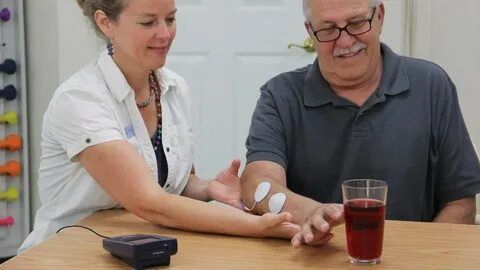 Инсульт олган инсонлар билан ишлиман