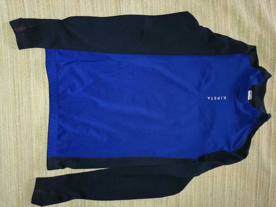 Футболен екип - яке против дъжд, блуза и долнище