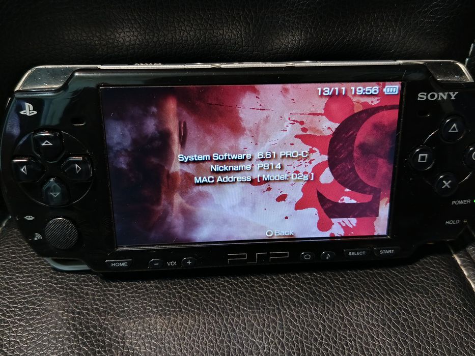 Consola portabila PSP-2004 modata cu jocuri