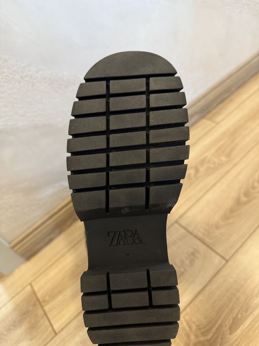 Черни боруши ZARA