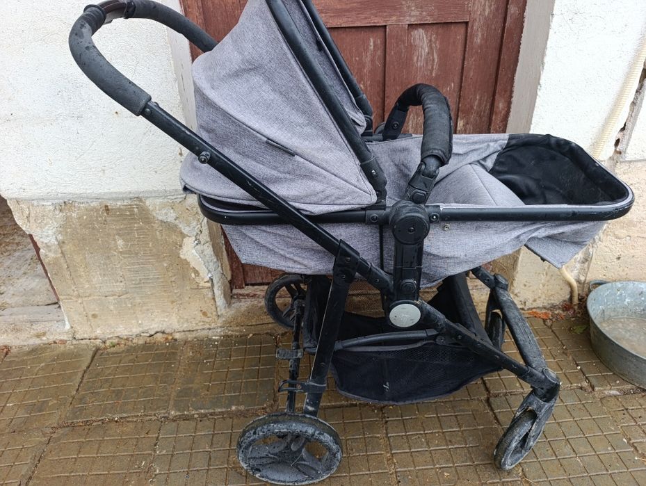 Бебешка количка Kinderkraft