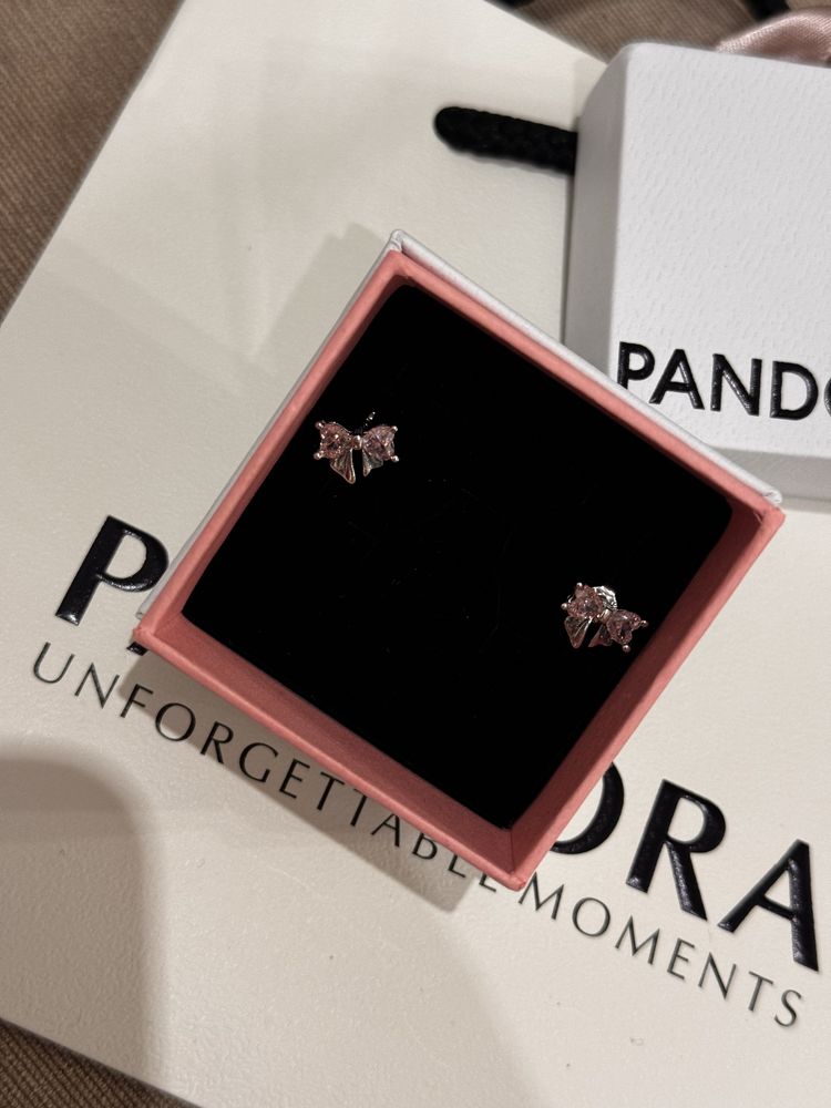 Пандора обеци Pandora
