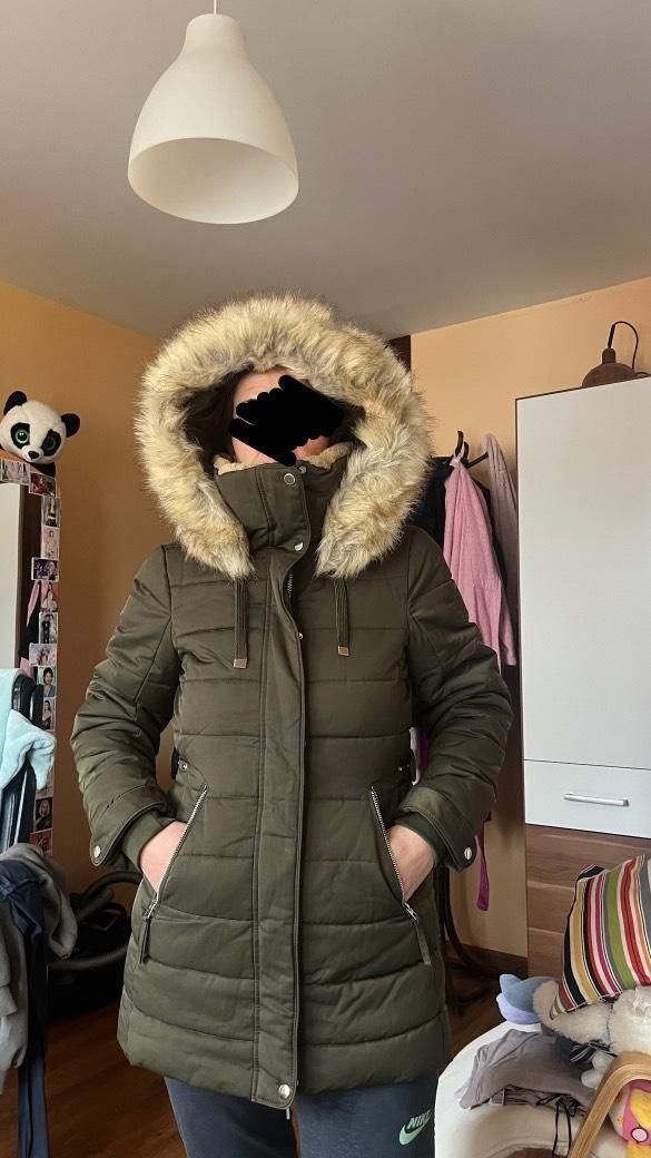 Дамско зимно яке ZARA
