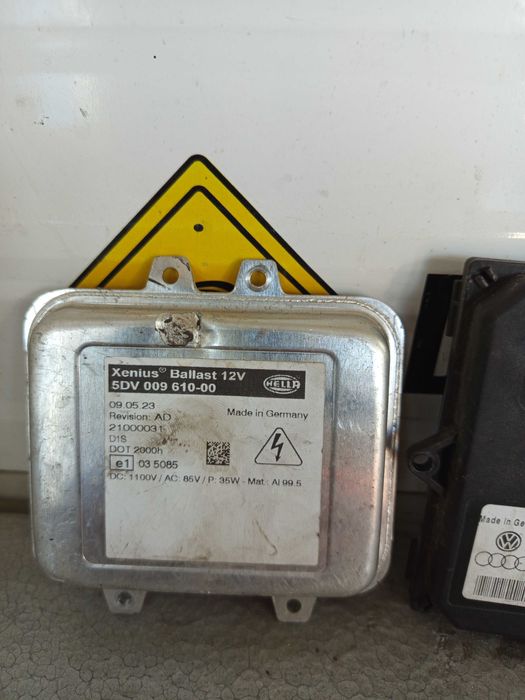 Droser xenon și modul adaptiv/AFS SKODA 5DV00961000