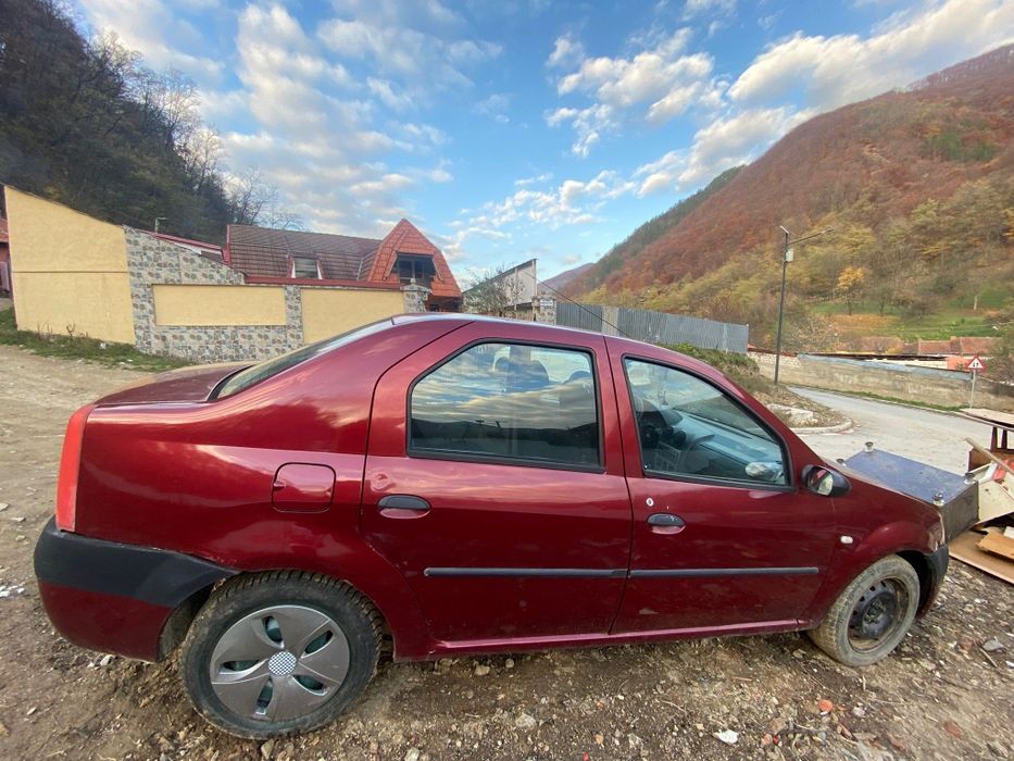 Vand Dacia Logan in stare de functionare