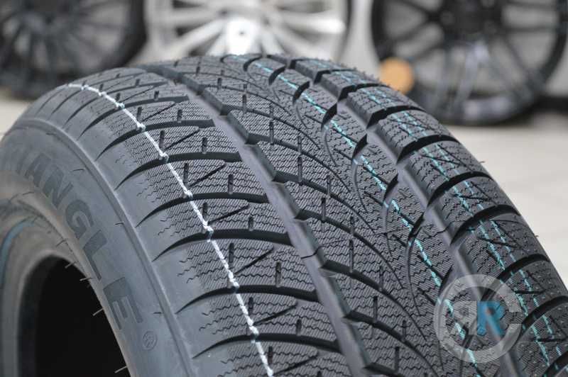 Vand anvelope noi iarna  215/65 R17 Triangle M+S