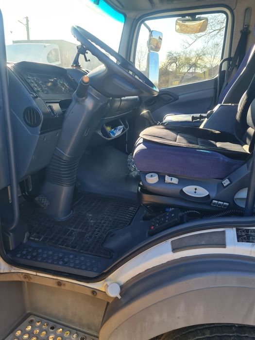 Mercedes Atego 818 / 7,5 Tone Platformă