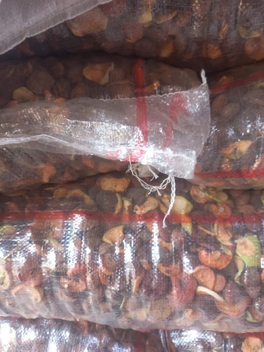 Сухофрукты свой огород есть около 50 тонн доставка В кз