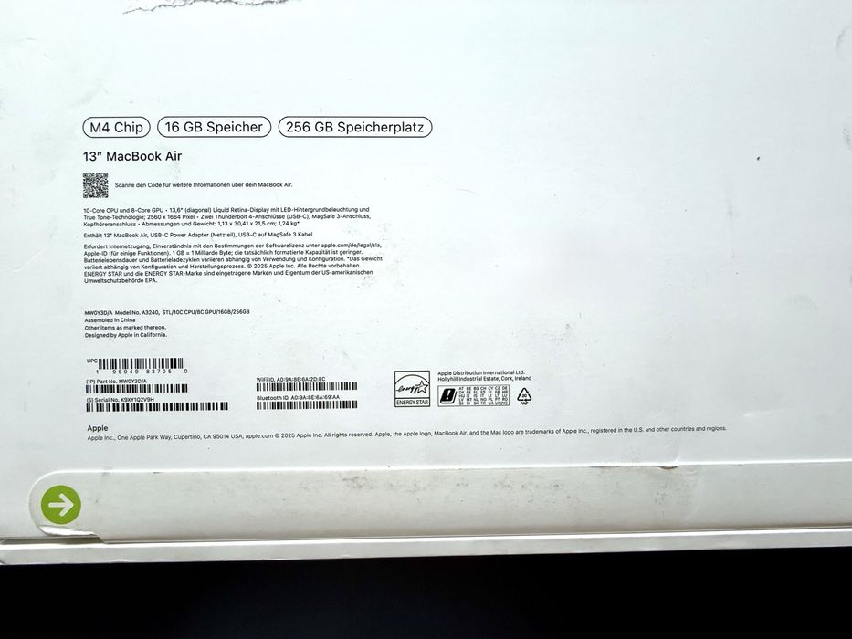 Laptop Apple Macbook Air , M4 , 16 Gb, 256 , nou sigilat !