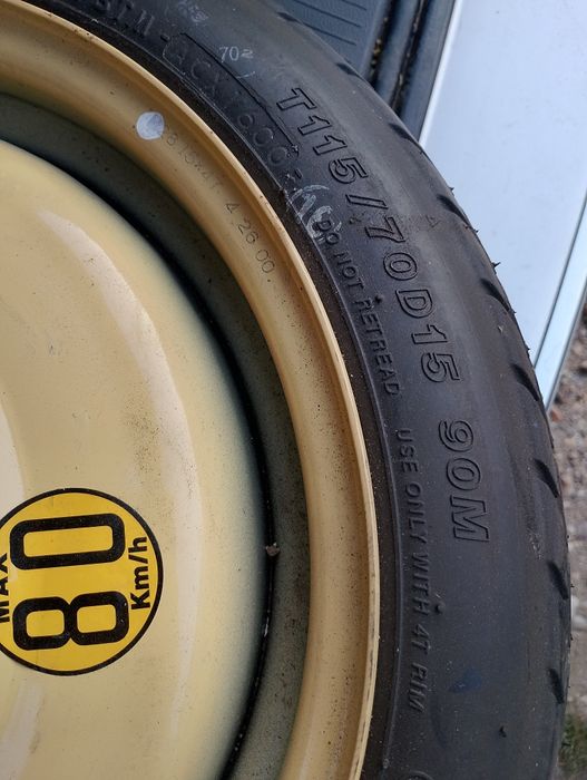 Vând roata rezerva slim