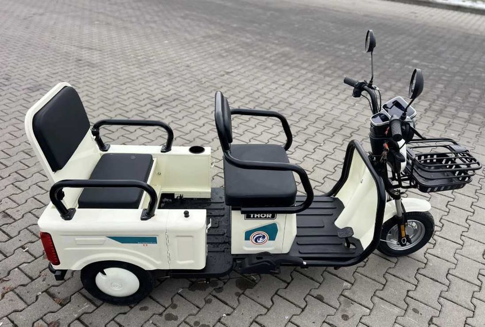 Triciclu persoane + transport FARA PERMIS AUTO !!!