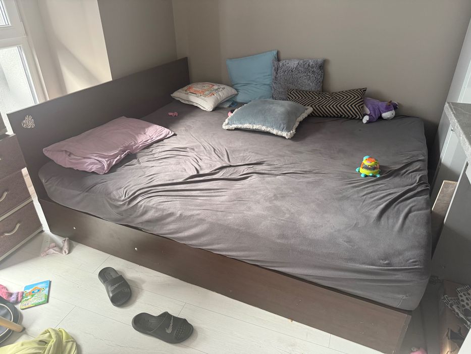 Подарявам Легло 180/200