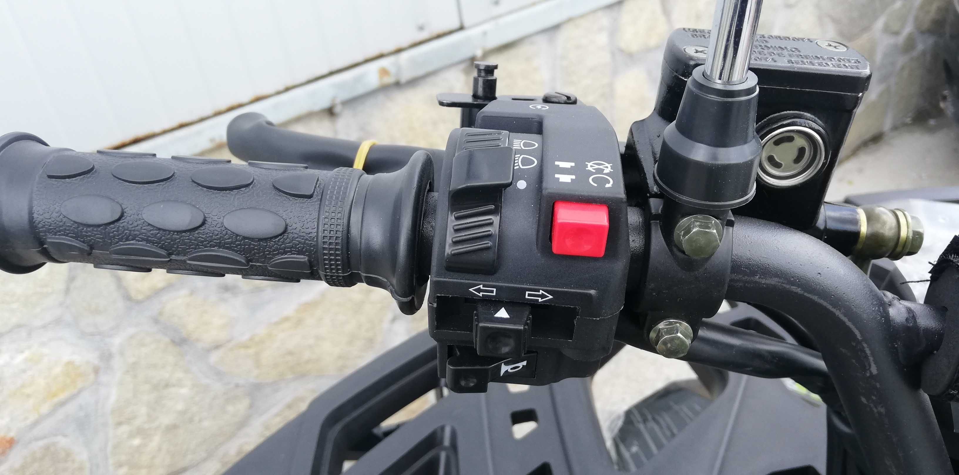 Бензиново Атв /ATV VION Motors 150СС ATV RANGER HUNTER  8``ГУМИ 2022г