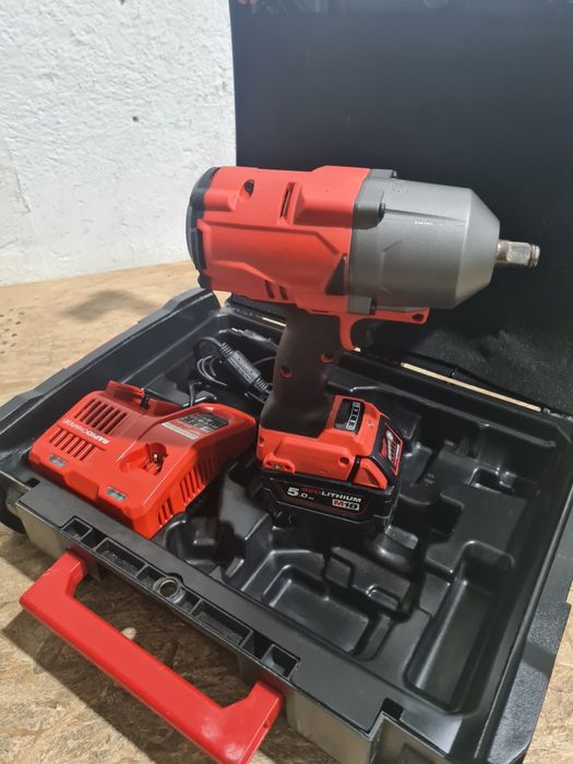 Impact cu patrat 1/2 Milwaukee M18 ONEFHIWF12 1900Nm