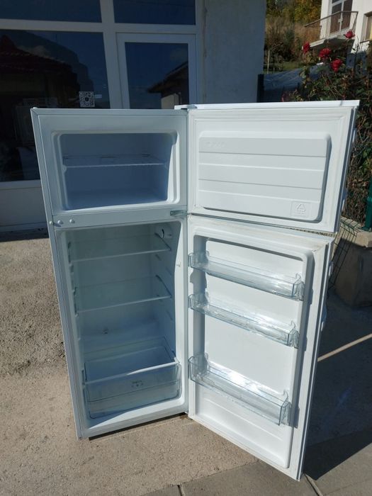 Хладилник с горна камера Gorenje
Цена:260лв
Клас: А
В добро състояние