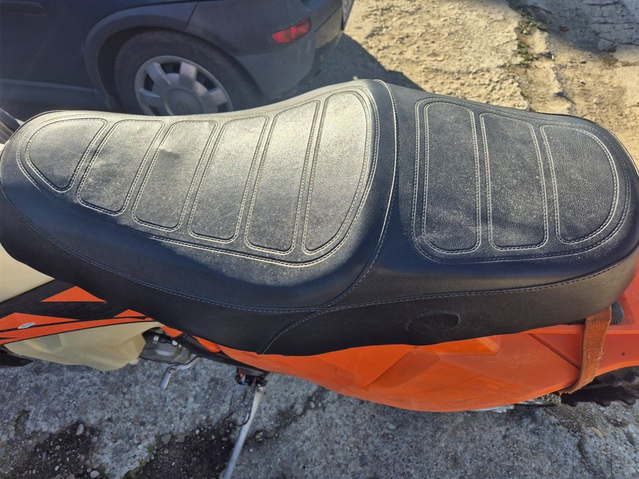 Sa Honda cx500 in stare bună