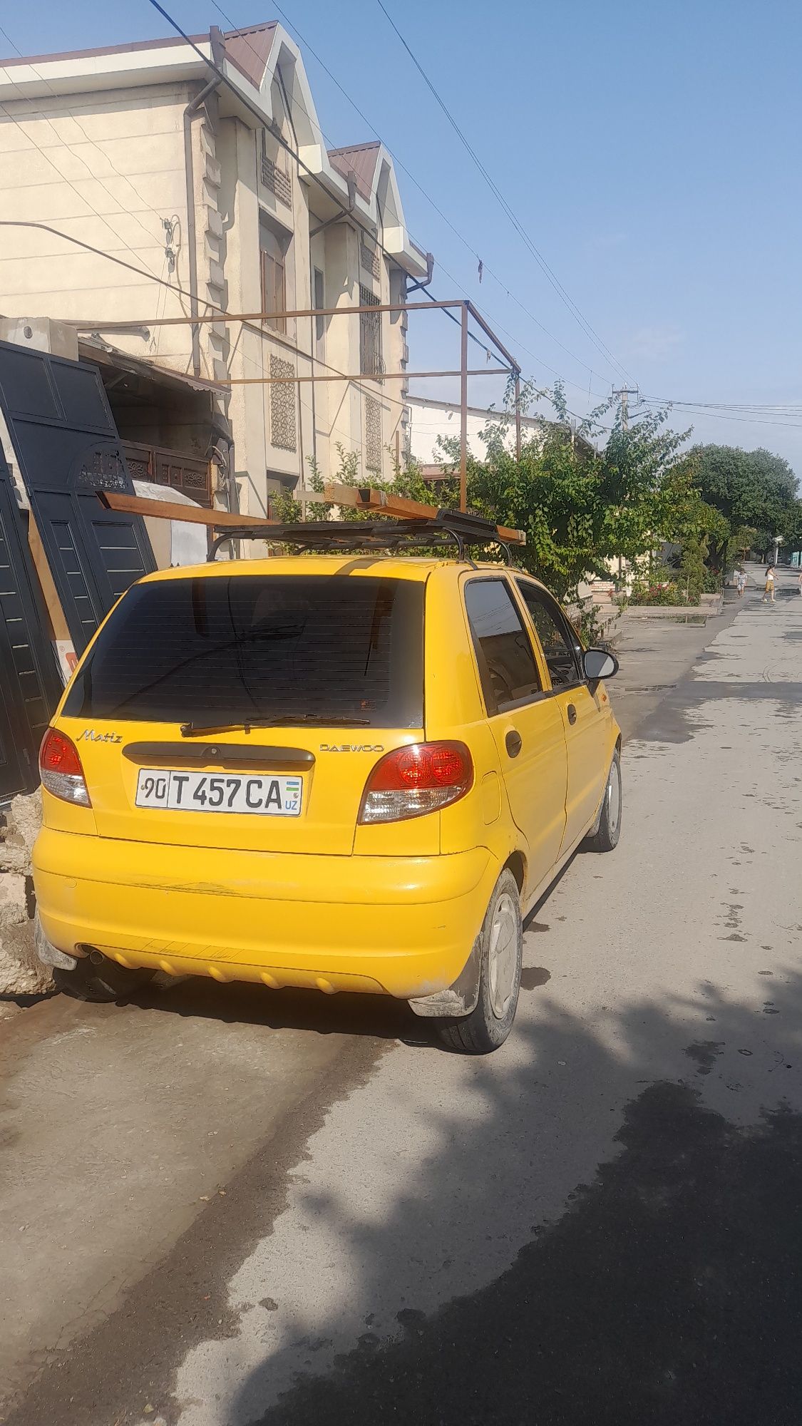 Matiz sotiladi holati yaxshi