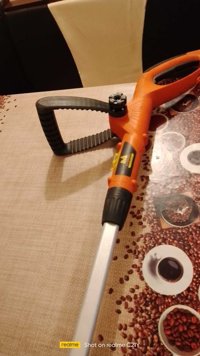 Motocoasă electrica