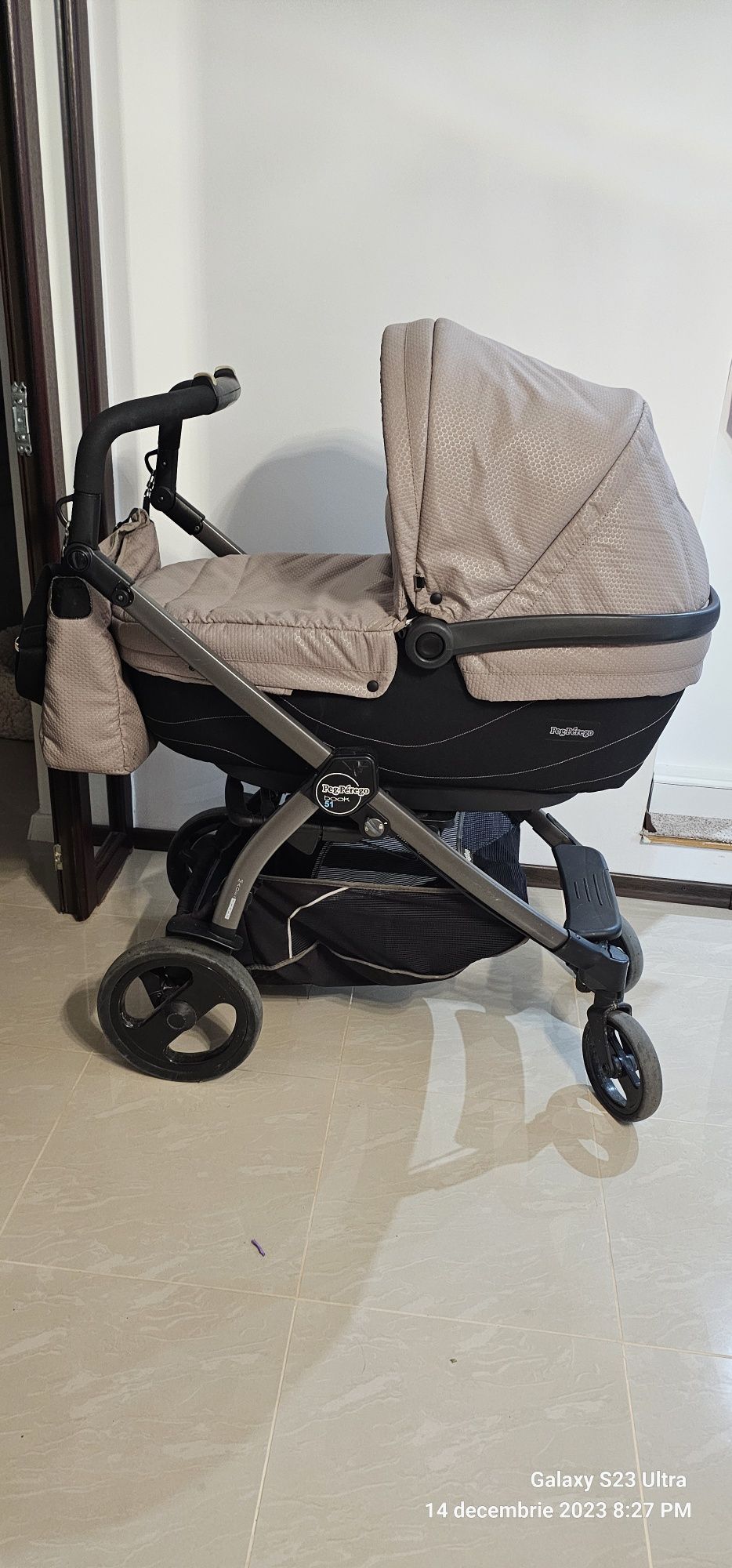 Vând căruț Peg Perego book 51 (3in 1)