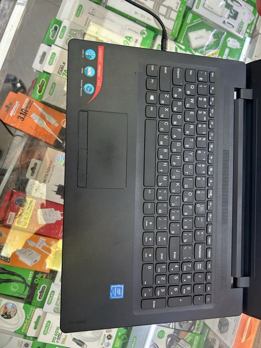 Продам хороший ноутбук lenovo ssd