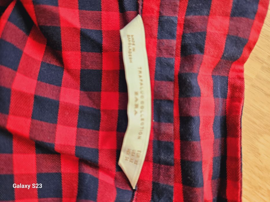 Cămașă cu fusta Zara. Marimea xs-s. 50 lei