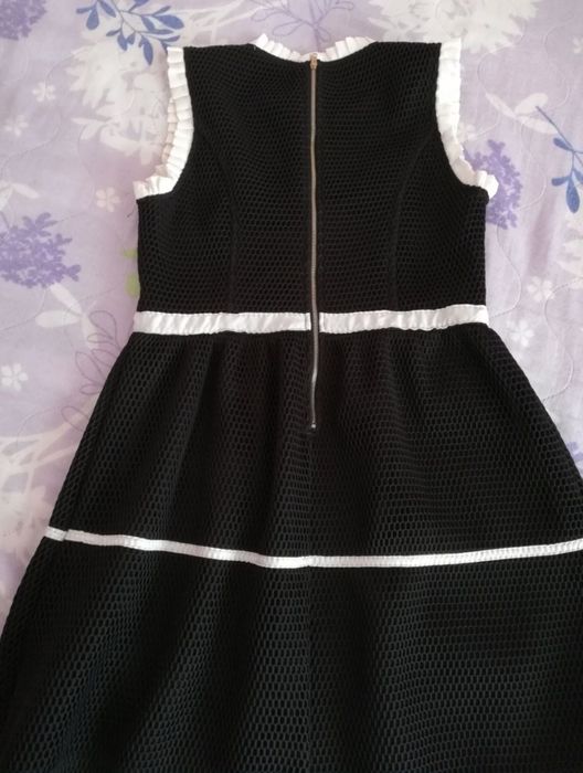 Стилна рокля за повод