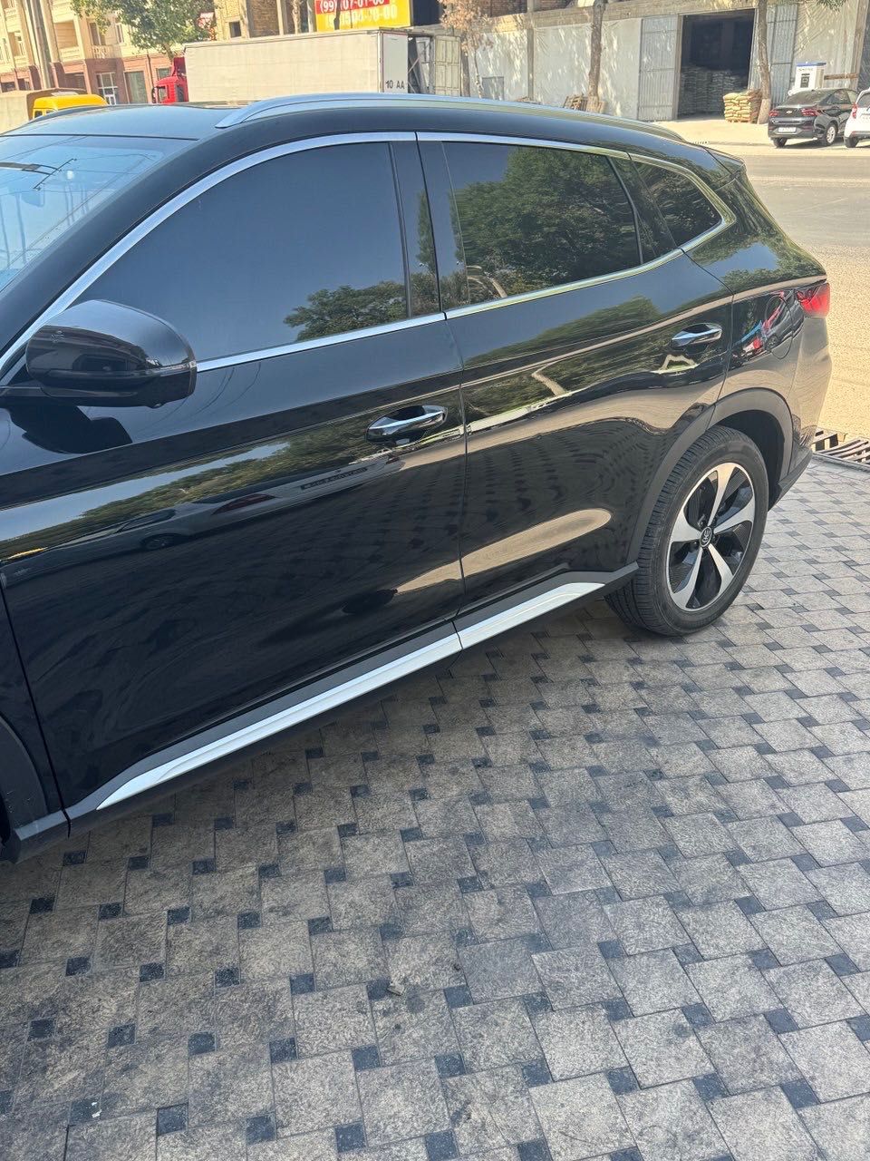 BYD song plus flagship