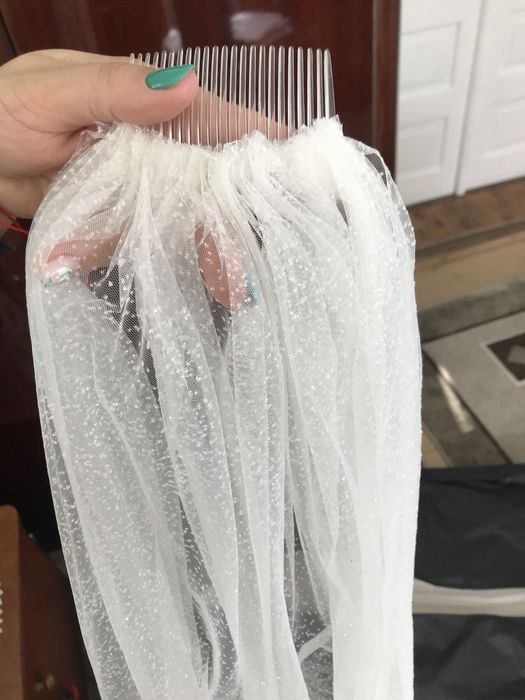 Vând rochie de mireasa A-line+voal+crinolina