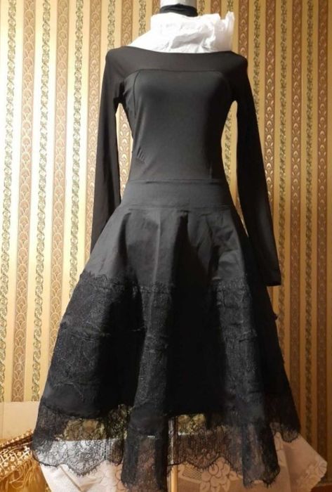 Платье нарядное размер 44 46