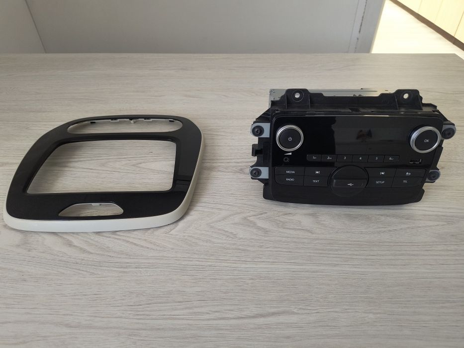 Radio CD pentru gama Renault