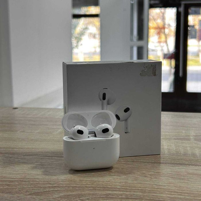 Беспроводные наушники Apple AirPods 3/sk150689