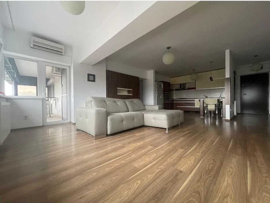 3c, bloc 2009, et 4/6, central-podu de fier, liber!