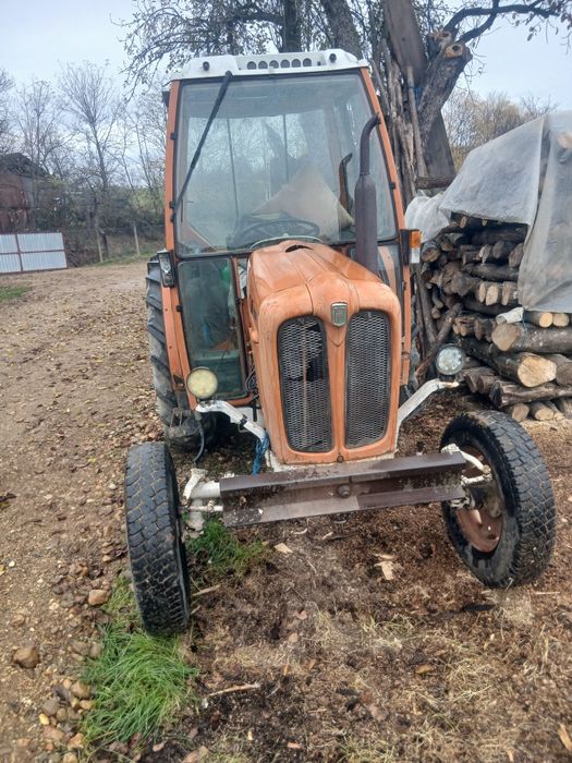 Tractor fiat 411