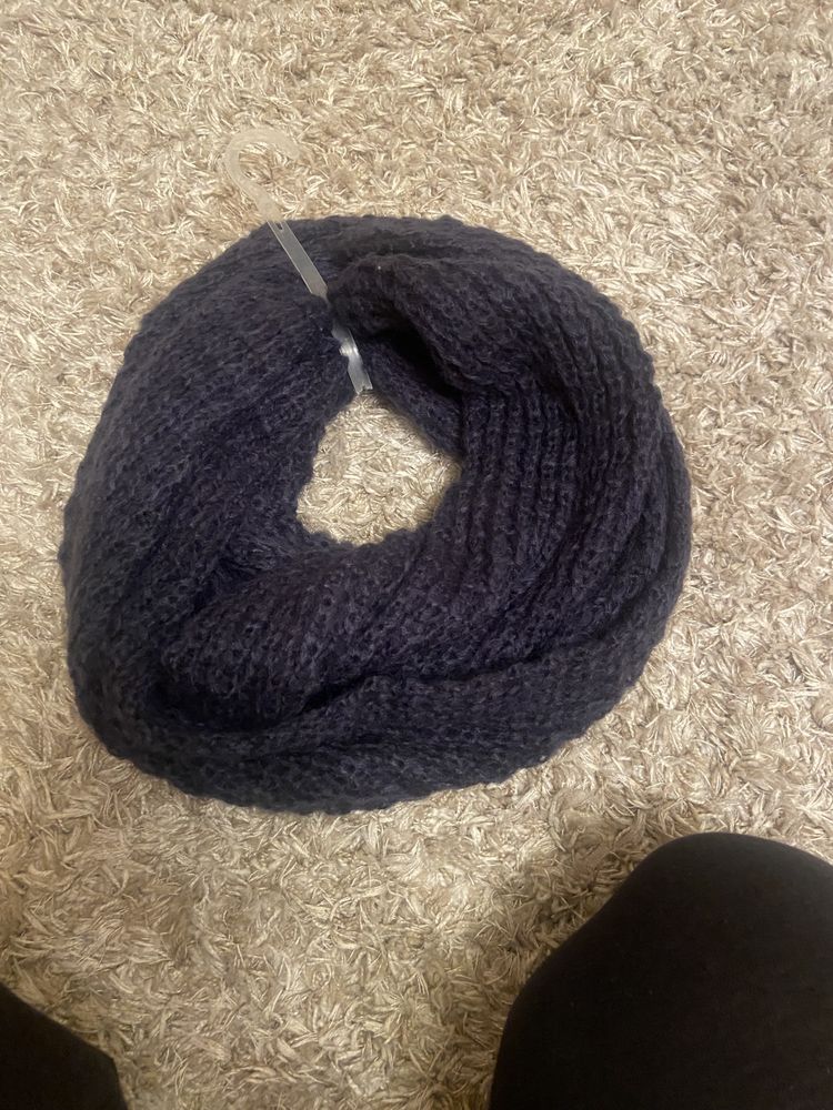 Fular tricotat unisex