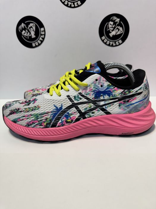 Маратонки ASICS GEL EXCITE .Номер 39.5