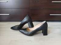 Обувки Gianni - естествена кожа