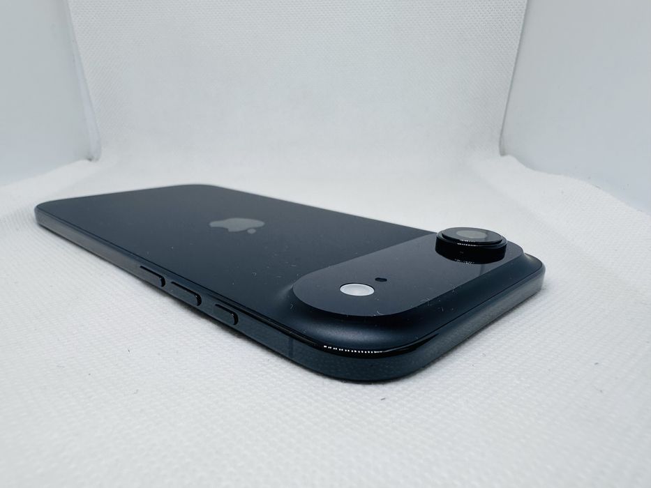 *Чисто Нов* Apple iPhone 17 Air  256 GB Space Black Unlocked