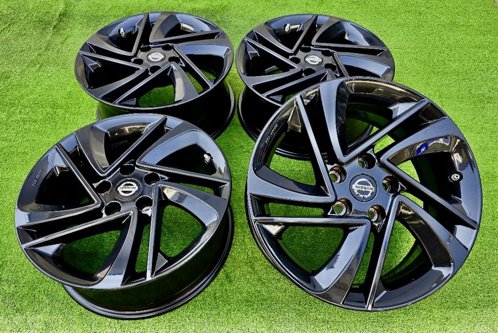 17” 5x114.3 Оригинални лети джанти за NISSAN (7J, ET40)