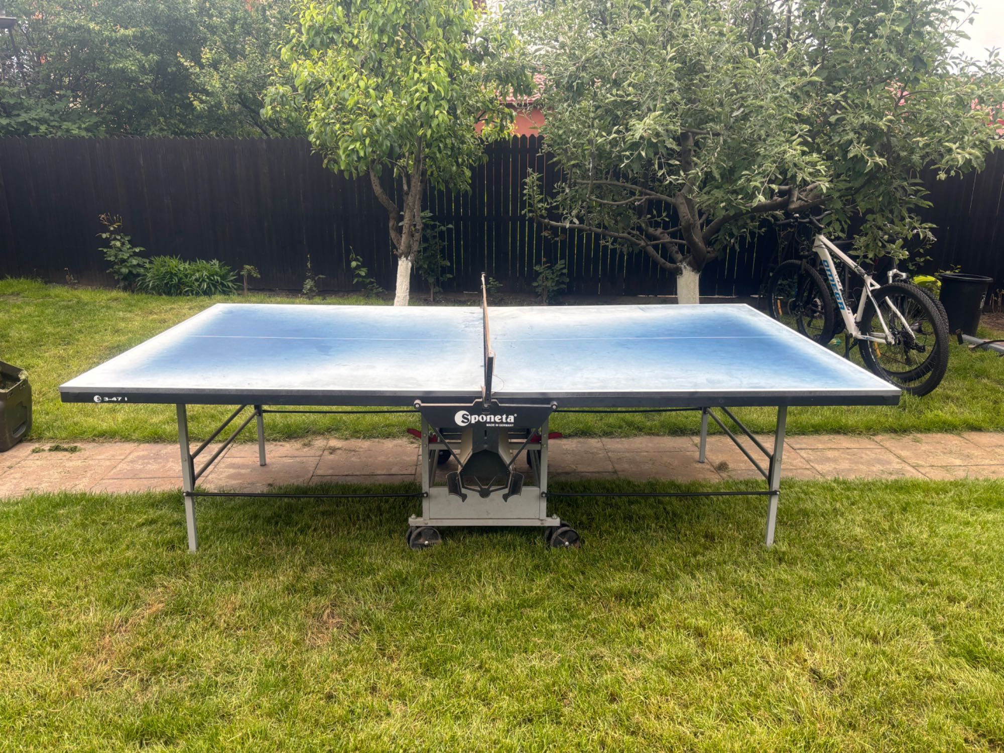 Vand masa tenis exterior